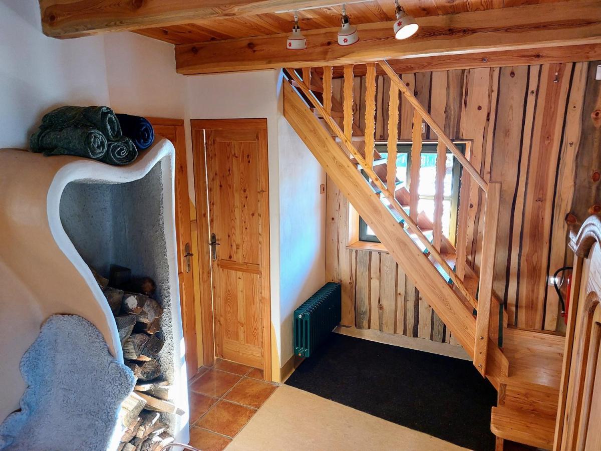 Chalet Boruvka - Biofarma Na Samote V Lesich Benesov  Extérieur photo